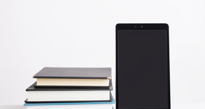 Gear Up: Choosing the Best E-Reading Devices for You